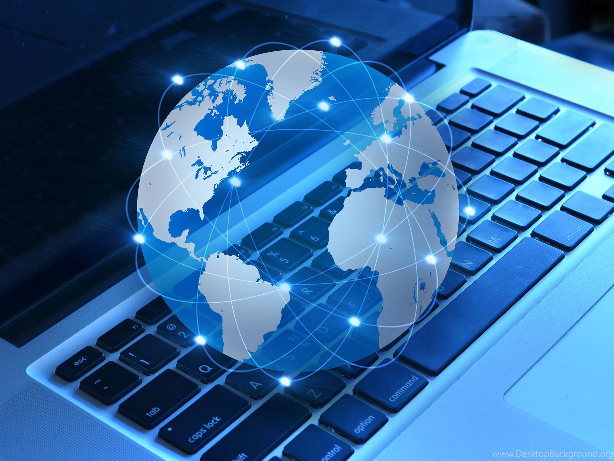 What Are 10 Advantages of the Internet?